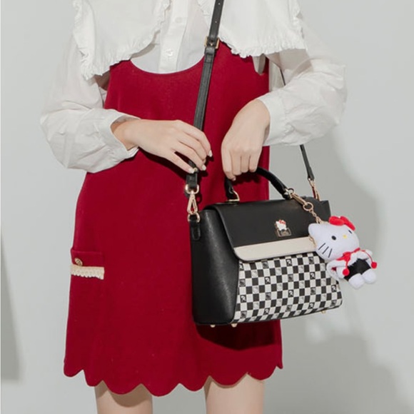 Hello Kitty - Arnold Palmer - Flap Tote with Long Strap Checkerboard Collection - Picture 9 of 9
